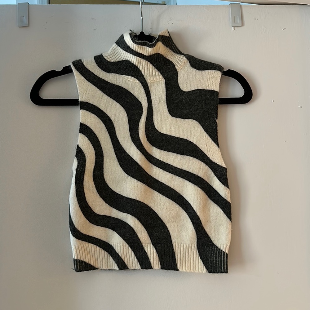 Zara sweater tank